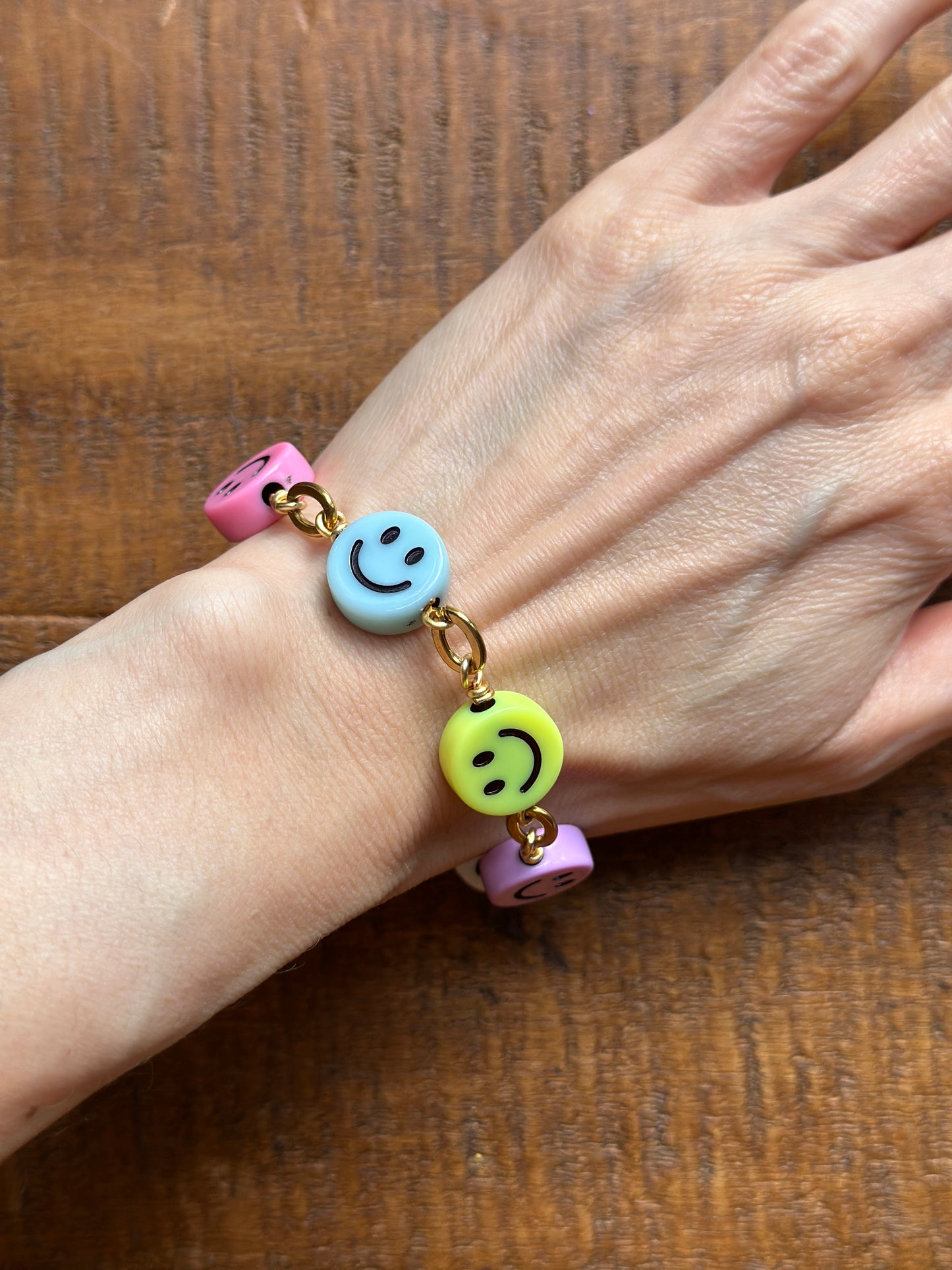 Retro Smiley Face Chain Bracelet