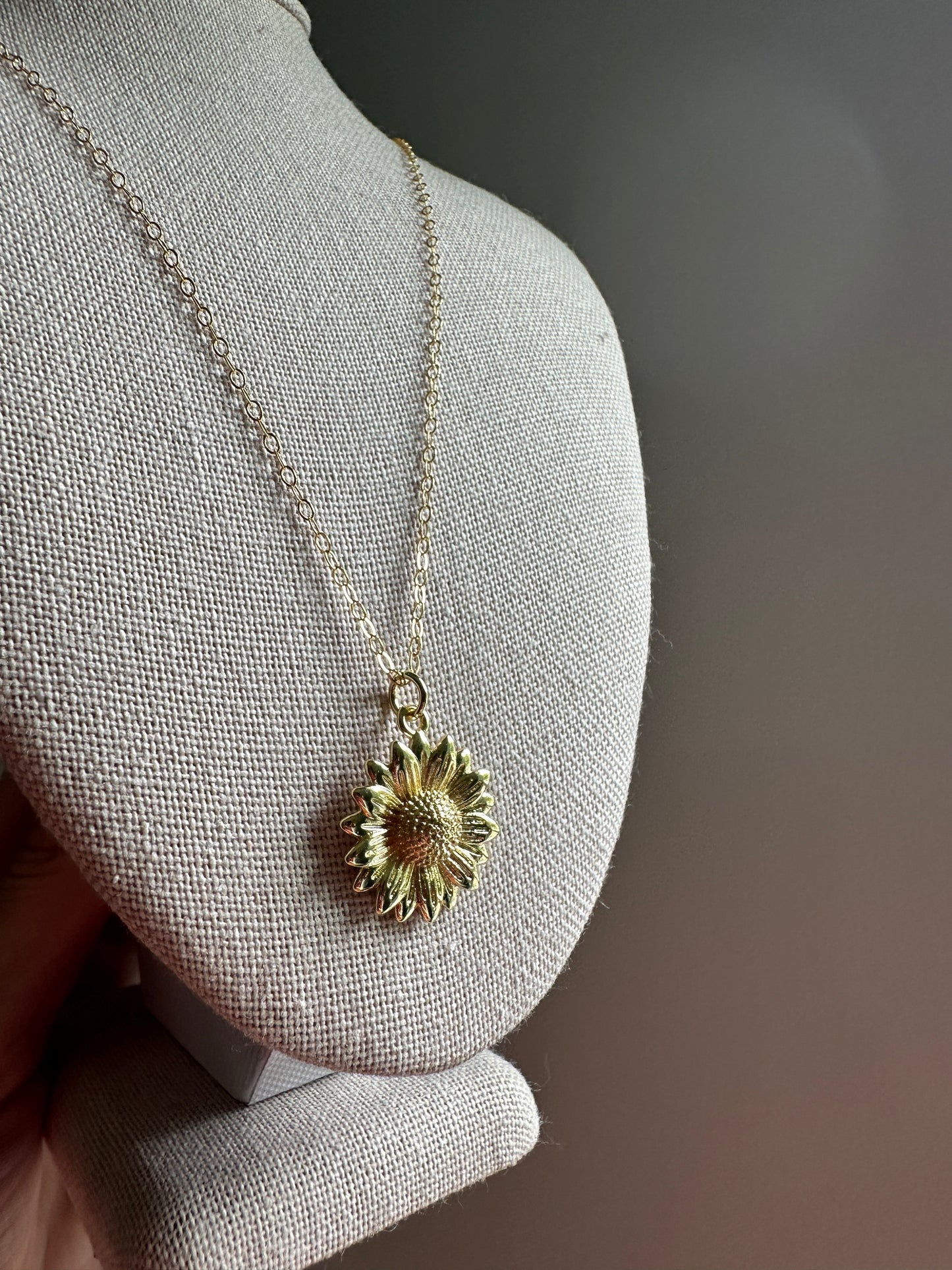 SunnyStrong Sunflower Necklace