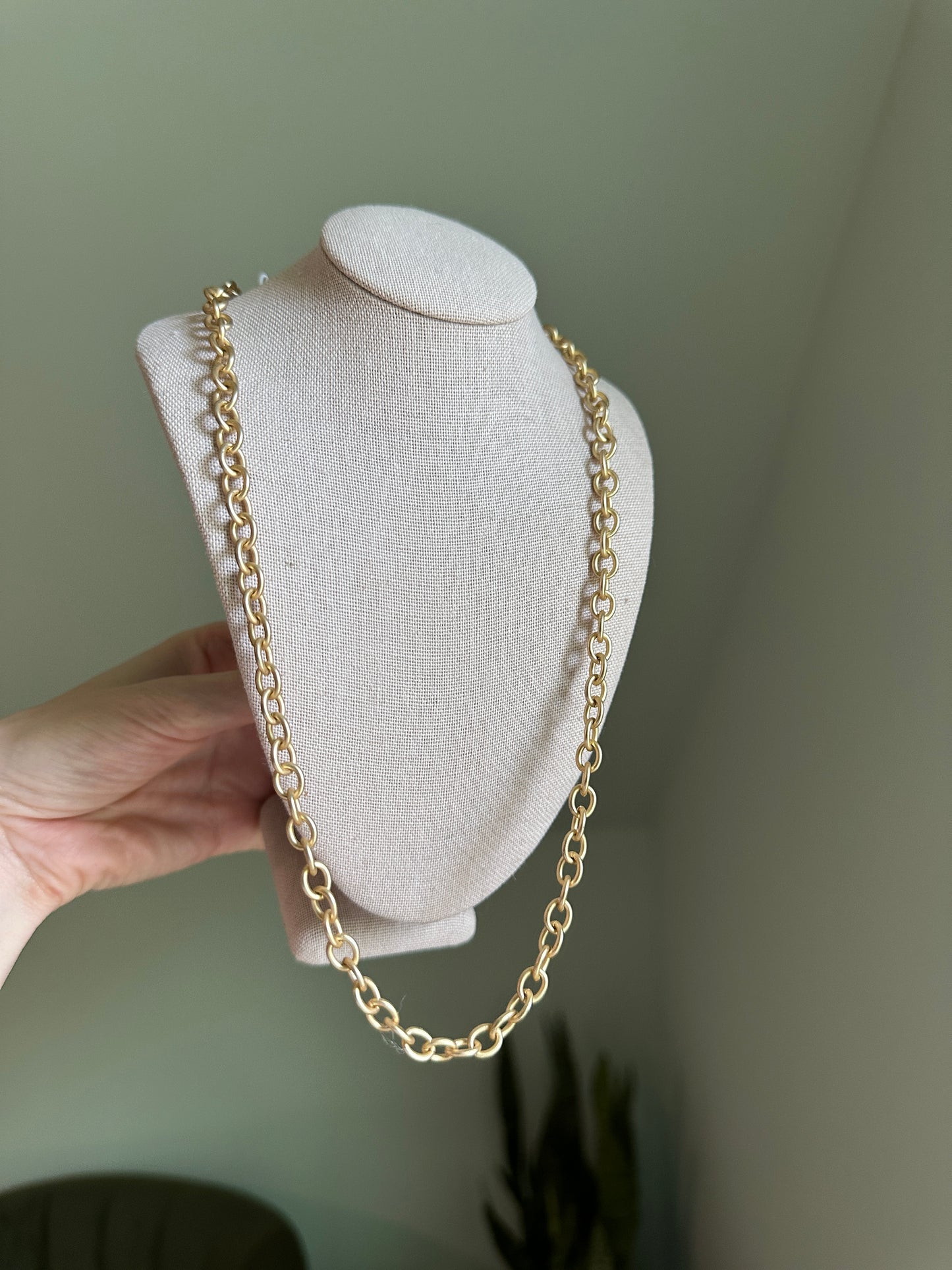 Chunky Matte Gold Chain Layering Necklace