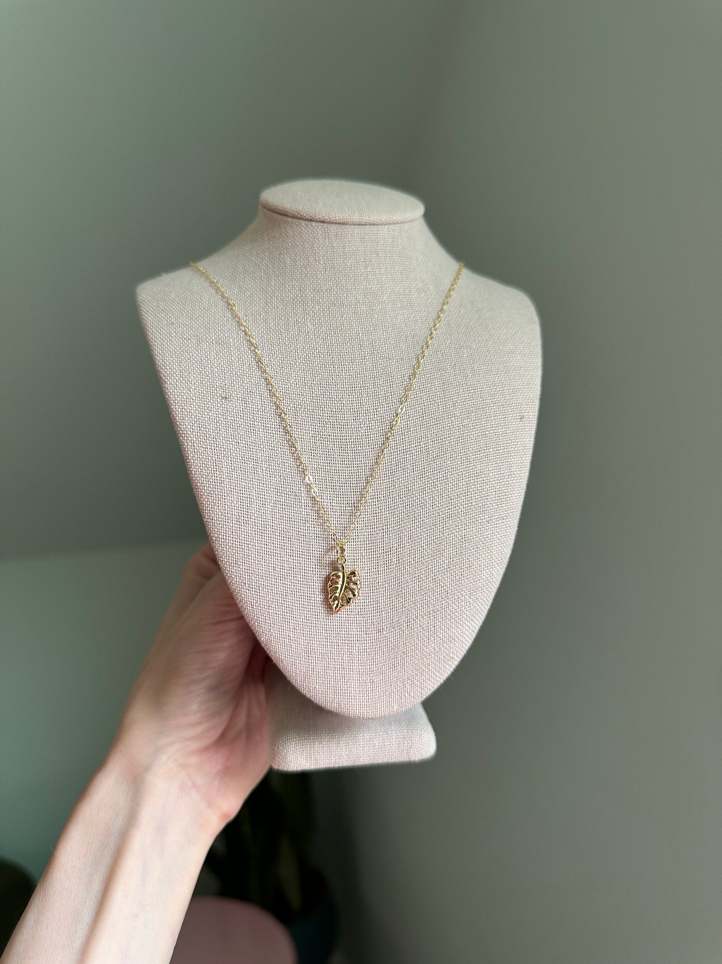 Erin's Monstera Necklace