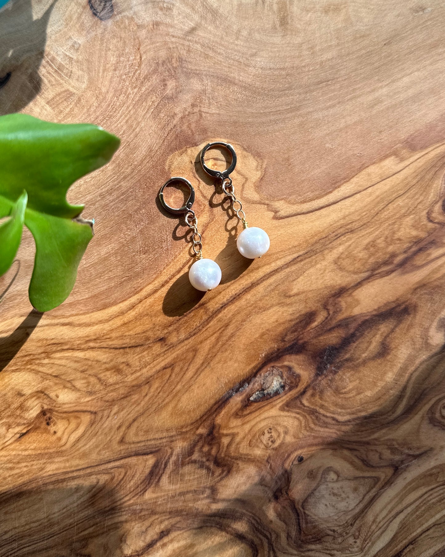Round Pearl Gold Filled Chain Dangles
