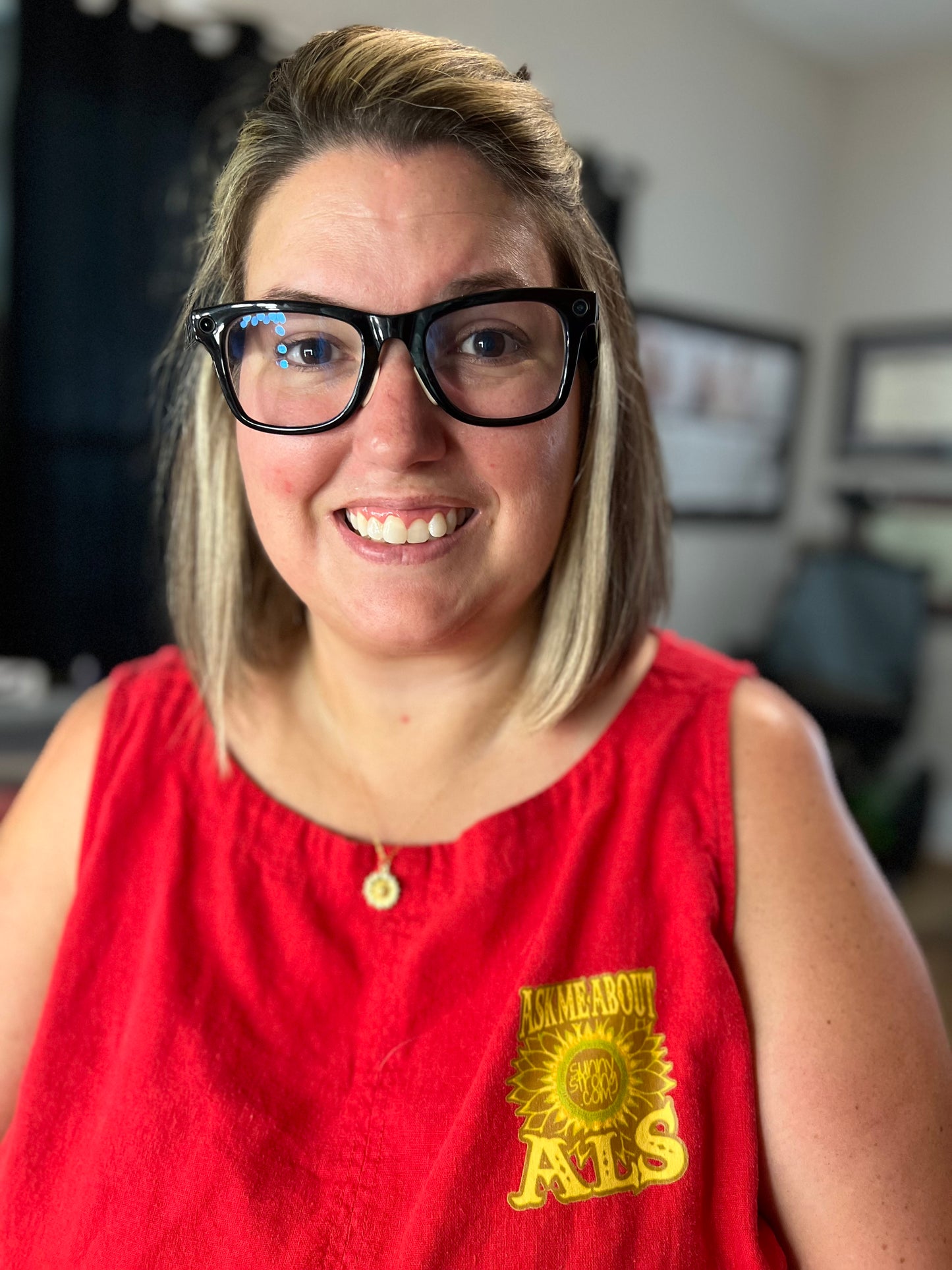 SunnyStrong Sunflower Necklace