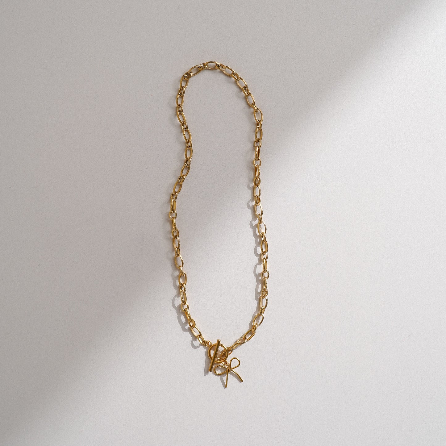 The Everyday Bow Necklace