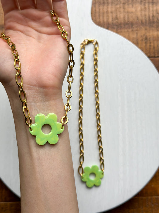 Neon Green Flower Chunky Chain Necklace